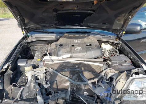 2007 Toyota 4Runner Sr5/Sport из США, поврежденный, VIN JTEBU14R778087320